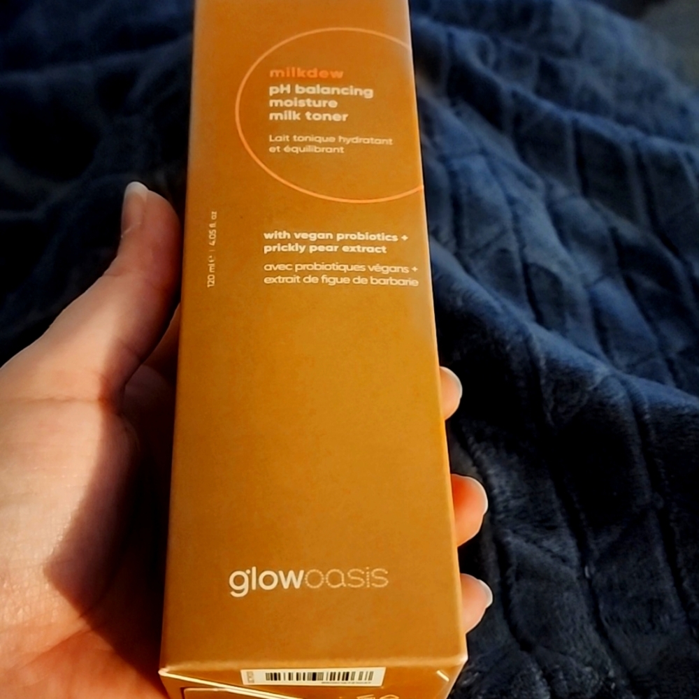 Glowoasis Milkdew pH Balancing Moisture Milk Toner